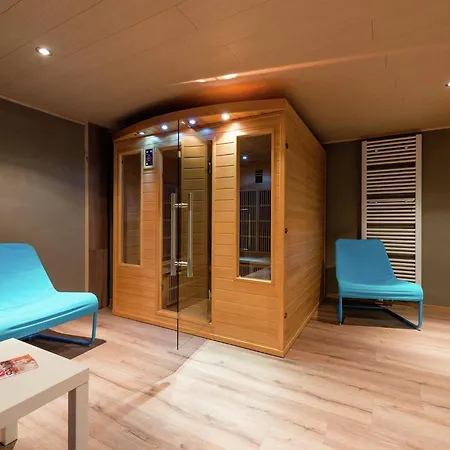 Magnificent Villa In Brisy With Sauna Roofed Villa Brisy